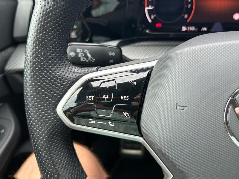 Volkswagen Golf R-Line | 1.5 TSI 131Cv | GPS | Caméra | Carplay | Capteurs Av/Ar - 24