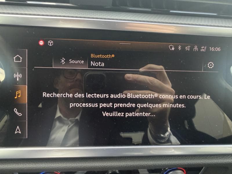 Audi Q3 Attraction | 2.0 TDI 150cv | GPS | Carplay | Clim Auto | Capteurs AV+AR | Cuir - 24
