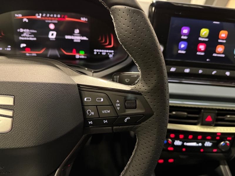 Seat Arona Play Plus*Bte Auto*Caméra*Carplay - 18