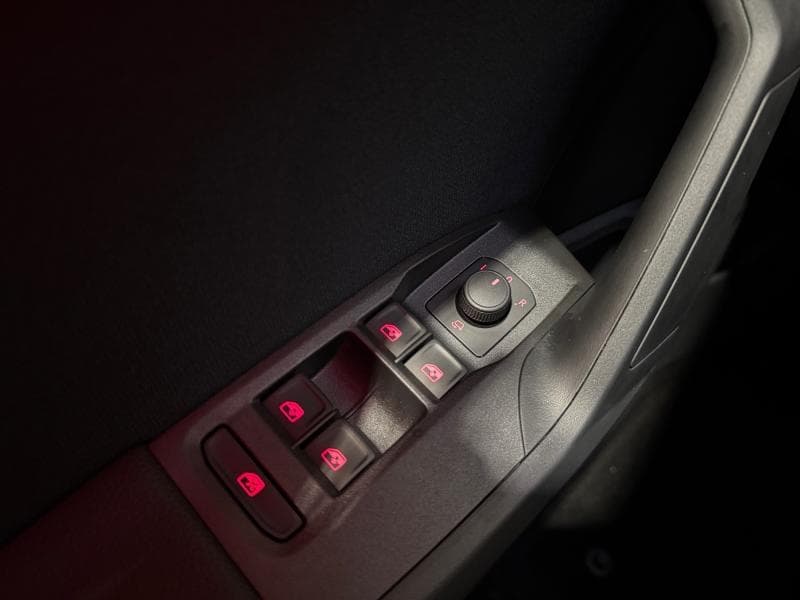 Seat Arona Play Plus*Bte Auto*Caméra*Carplay - 13