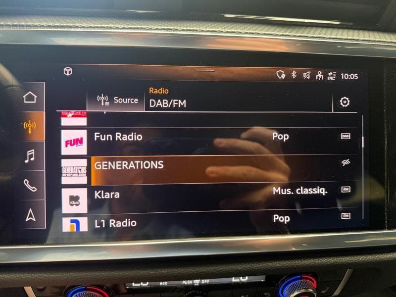 Audi Q3 S-line| 1.5 TSI 150cv | Sportback | Carplay | Caméra | GPS | Sièges Av chauffants | caméra | Capteurs AV+AR | Keyless - 21