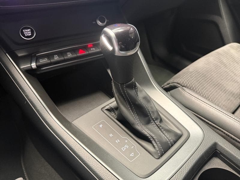 Audi Q3 S-line| 1.5 TSI 150cv | Sportback | Carplay | Caméra | GPS | Sièges Av chauffants | caméra | Capteurs AV+AR | Keyless - 17