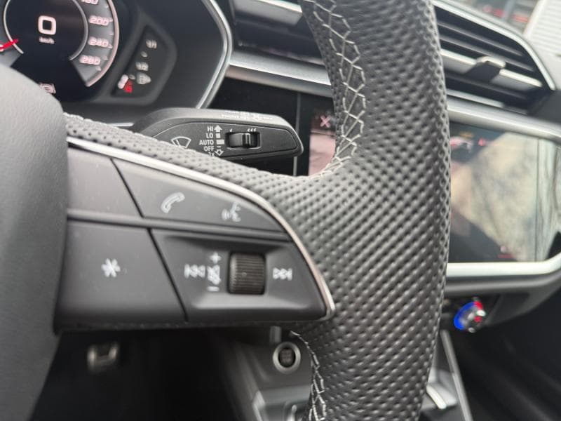 Audi Q3 S-Line | 1.5 TFSI 150cv | GPS | Caméra | Carplay | Capteurs Av+Ar | Virtual Cockpit | Sonos | Sièges AV chauffants - 16