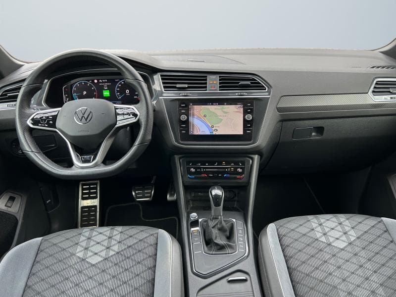 Volkswagen Tiguan R-Line int/ext | 1.5 TSI 150 CV | Boite auto | Camera | Sieges av et volant chauff | Tout ouv et pano - 9