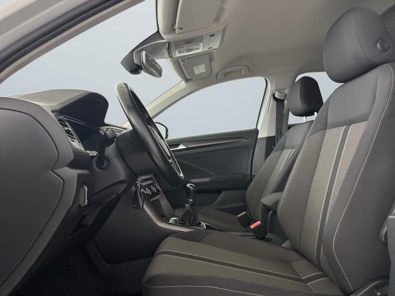 Volkswagen T-Roc Style | 1.0 TSI 116 CV  | Capteurs av et arr | Clim auto | Cruise control adapt | Hayon electrique - 10