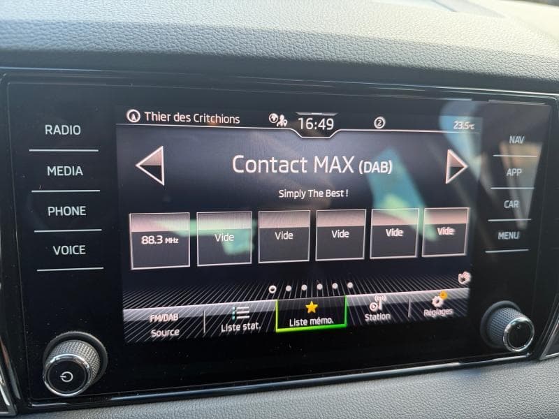Skoda Karoq Ambition | 1.0 tsi 110 cv | gps | carplay | camera | clim auto - 19