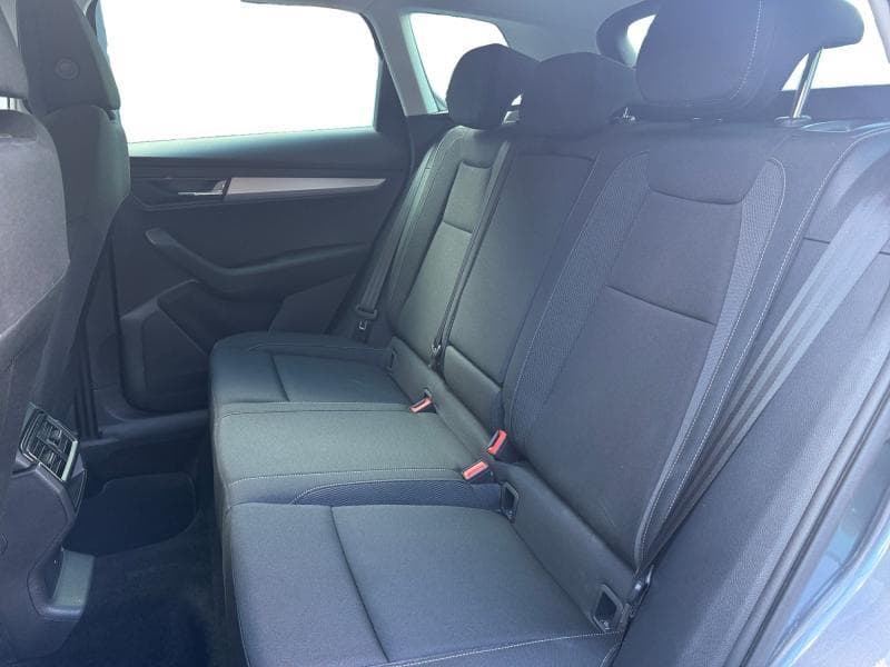 Skoda Karoq Ambition | 1.0 tsi 110 cv | gps | carplay | camera | clim auto - 11