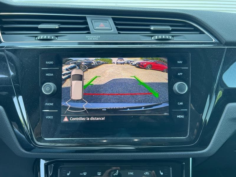 Volkswagen Touran Highline | 2.0 Tdi 122cv | 7 places | GPS | Caméra | Carplay | Capteurs Av/Ar - 23