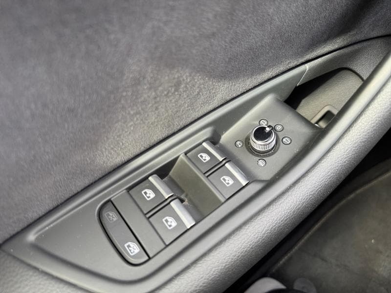 Audi A4 S-Line | 2.0 TFSI 150cv | Carplay | Toit ouvrant | Caméra | Sièges Av chauffants - 14