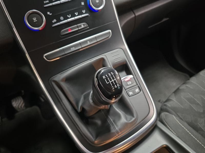 Renault Grand Scenic Limited | 1.3 TCe 116cv | 7 places | GPS | Clim auto | Capteurs Av*Ar - 26