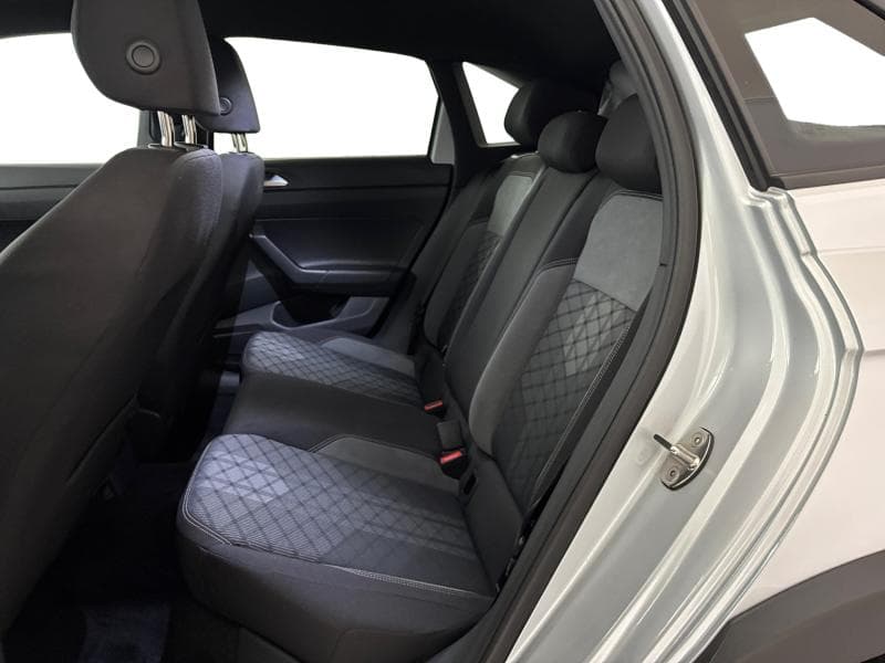 Volkswagen Taigo R-Line | 1.0 TSI 110 CV | GPS | Camera | Sieges av chauffants | Carplay - 13