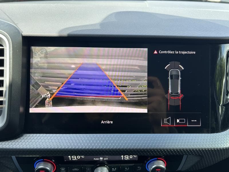 Audi A1 Allstreet | 1.0 TFSI 110cv | Carplay | Caméra | GPS | Capteurs Av+Ar - 19