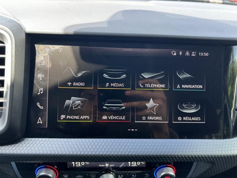 Audi A1 Allstreet | 1.0 TFSI 110cv | Carplay | Caméra | GPS | Capteurs Av+Ar - 25
