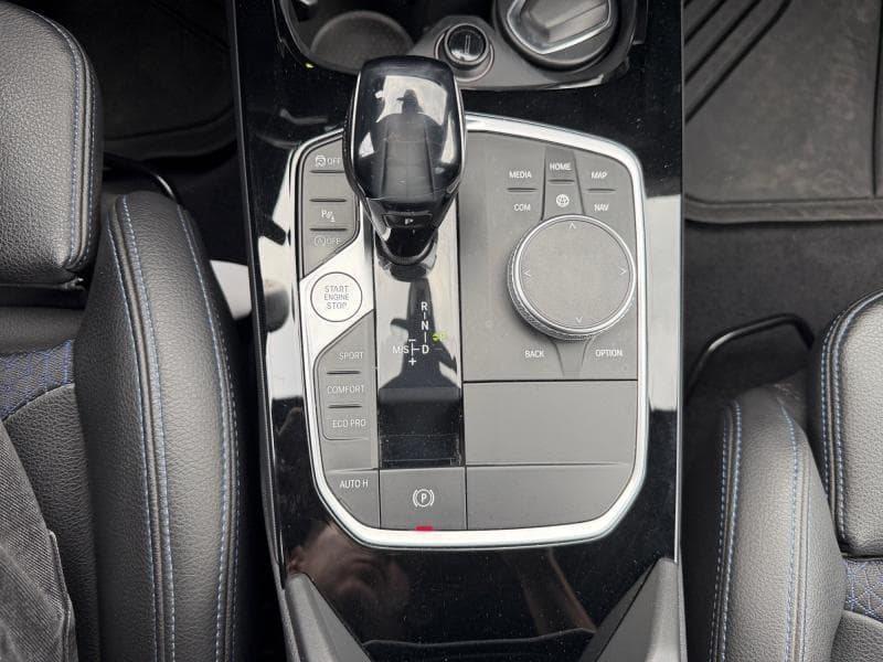 BMW Serie 1 118 Pack M | 1.5i 140cv | Boite auto | GPS | Capteurs Av/Ar | Led | Clim auto - 24