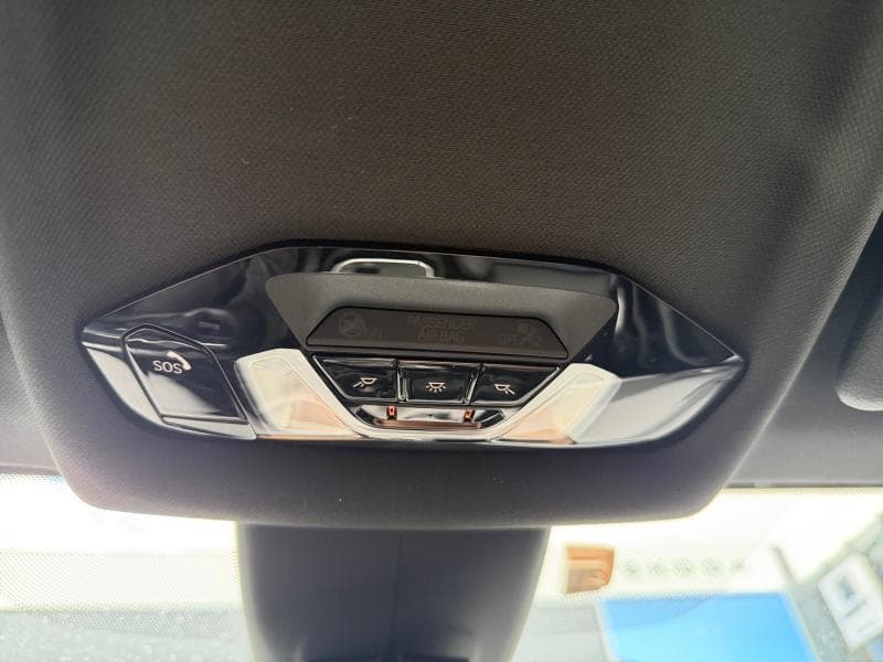 BMW Serie 1 118 Pack M | 1.5i 140cv | Boite auto | GPS | Capteurs Av/Ar | Led | Clim auto - 25