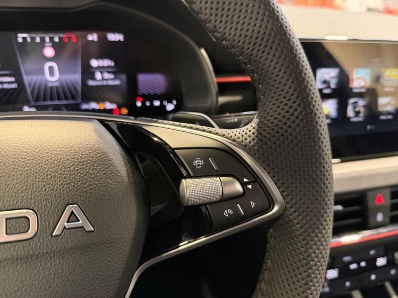 Skoda Kamiq Family*Carplay*Caméra*Jantes - 18