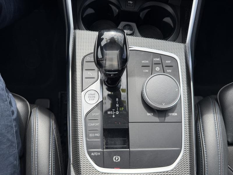 BMW Serie 3 318 Pack M | 2.0 156CV | Boite auto | GPS | Caméra | Capteurs | Clim auto - 19