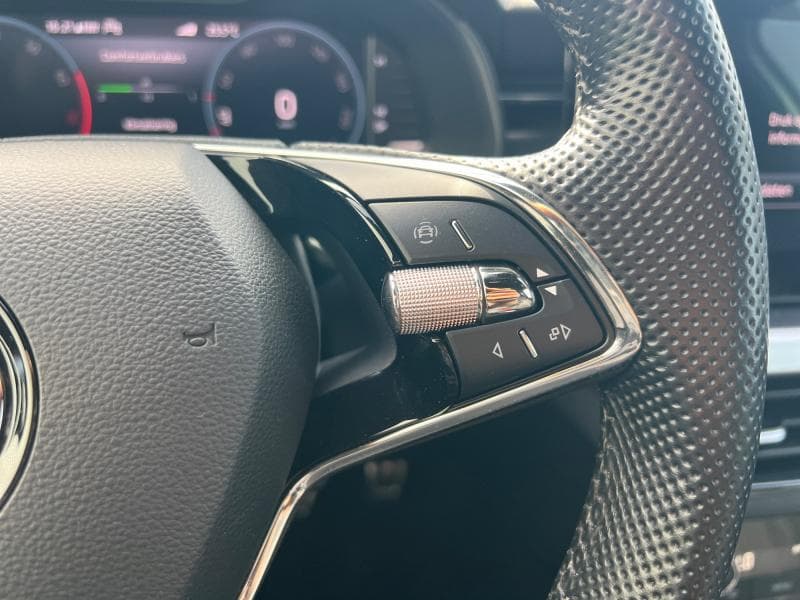 Skoda Scala Ambition | 1.0 TSI 110cv | Carplay | Caméra | GPS | Sièges Av chauffants - 19