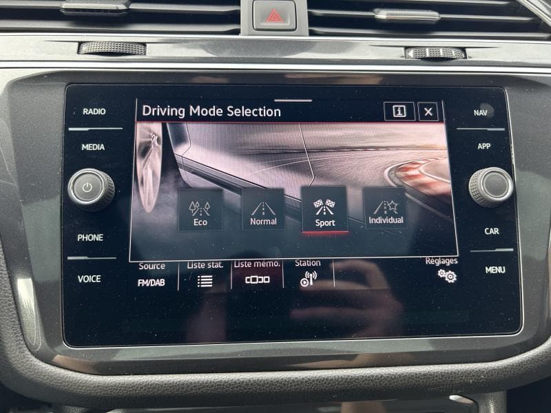 Volkswagen Tiguan Allspace R-Line | 1.5 TSI 150 CV | 7 places | Camera 360 | Toit ouvrant et pano | Carplay - 30