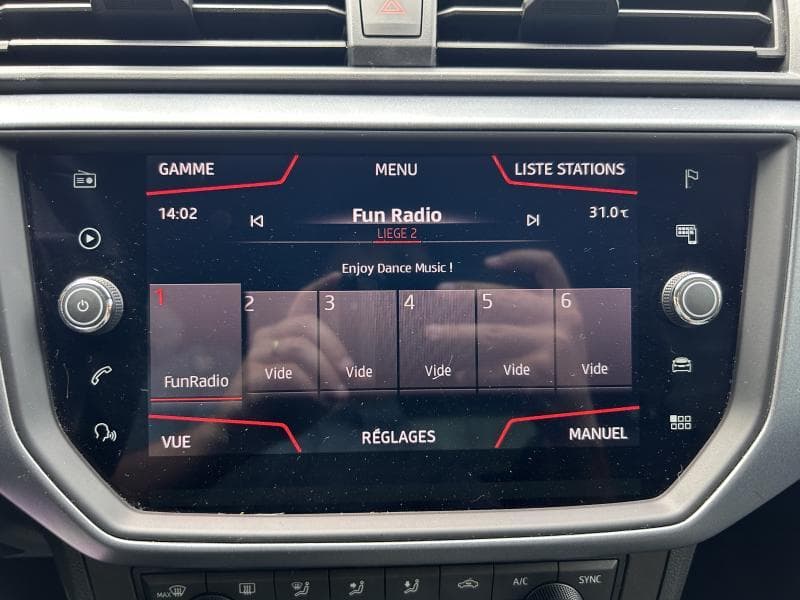 Seat Arona Style | 1.0 TSI 95 CV | Capteurs arr | GPS | Carplay | Clim auto - 21