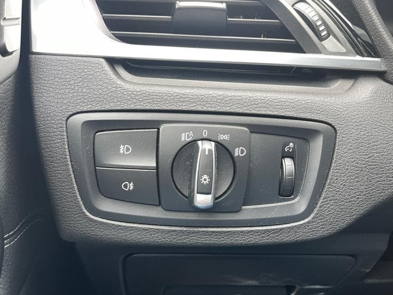 BMW Serie X X1 Boite auto*GPS*Caméra*Capteurs Av/Ar*Attelage*Hayon élect. - 23