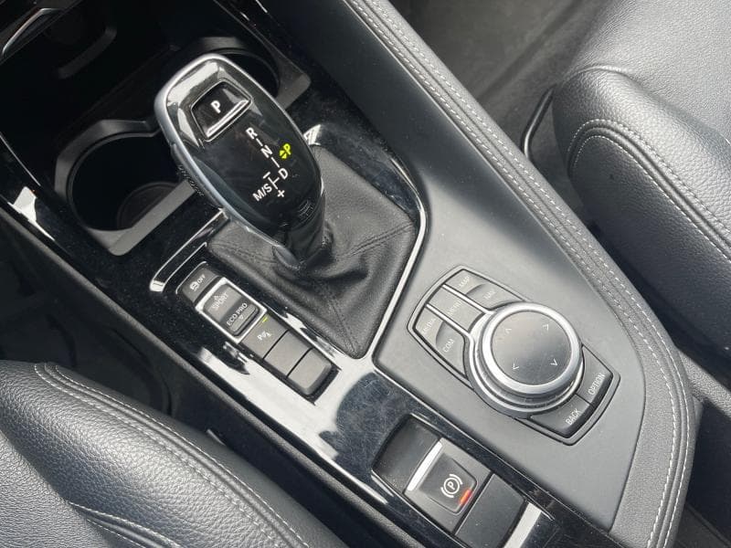 BMW Serie X X1 Boite auto*GPS*Caméra*Capteurs Av/Ar*Attelage*Hayon élect. - 21