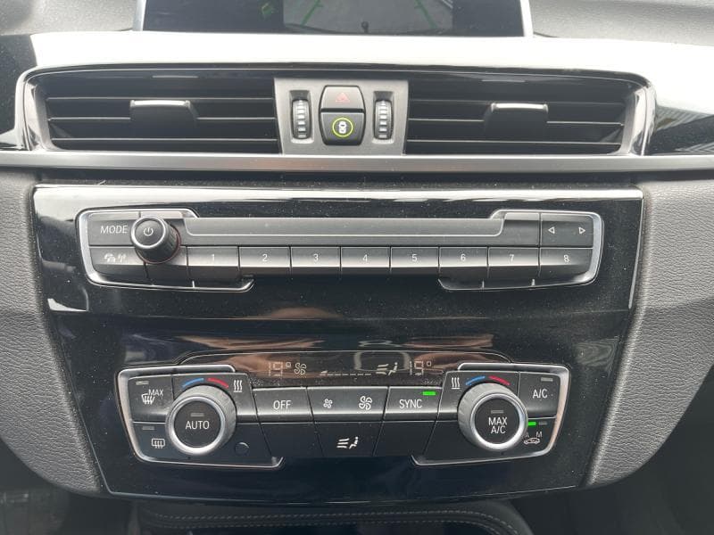BMW Serie X X1 Boite auto*GPS*Caméra*Capteurs Av/Ar*Attelage*Hayon élect. - 20