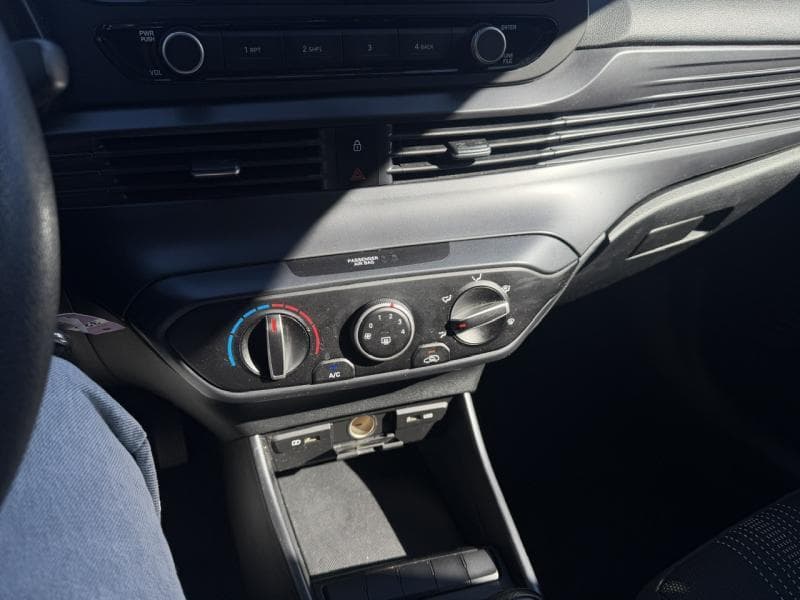 Hyundai i20 1.2 MPI 84CV | Bluetooth | Radio | Clim - 23