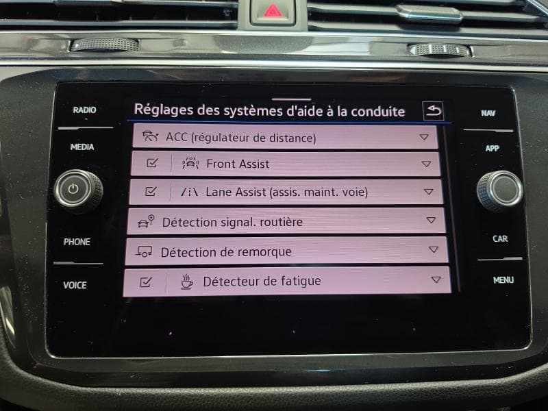 Volkswagen Tiguan Life | 2.0 tdi 150 cv | GPS | Camera | Toit pano ouvrant | Attache Remorque - 22