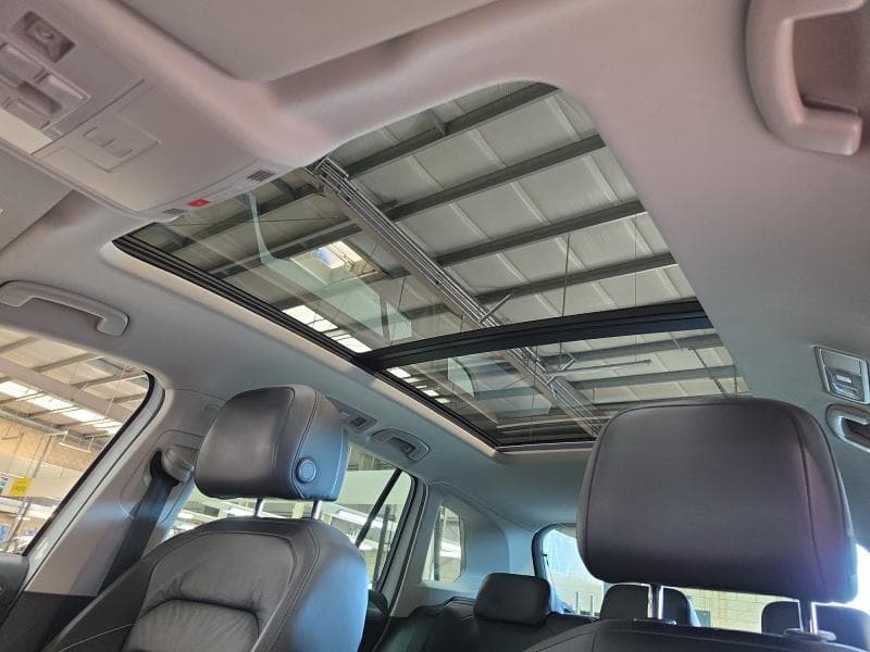 Volkswagen Tiguan Life | 2.0 tdi 150 cv | GPS | Camera | Toit pano ouvrant | Attache Remorque - 27