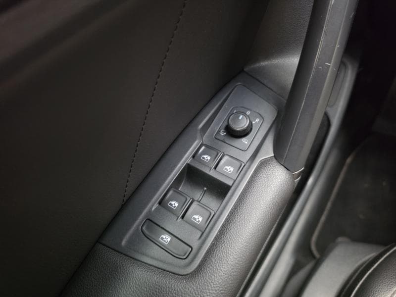 Volkswagen Tiguan Life | 2.0 tdi 150 cv | GPS | Camera | Toit pano ouvrant | Attache Remorque - 28
