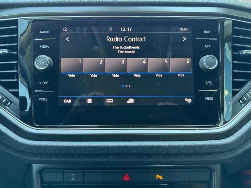 Volkswagen T-Roc Style | 1.0 TSI 116cv | Carplay | GPS | Capteurs Av+Ar | Clim - 21