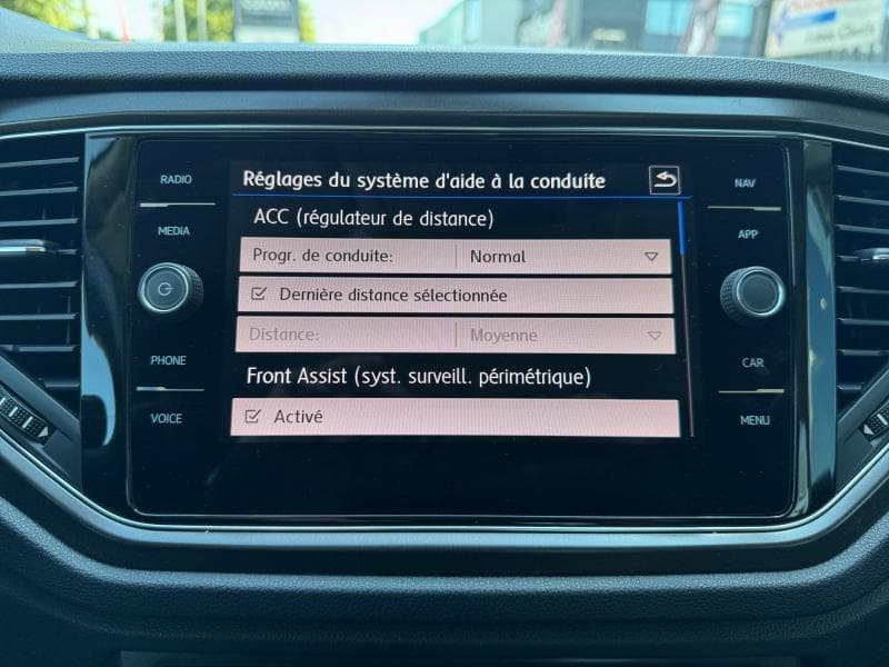 Volkswagen T-Roc Style | 1.0 TSI 116cv | Carplay | GPS | Capteurs Av+Ar | Clim - 24