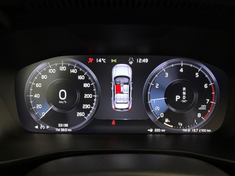 Volvo XC40 T3 Inscription | 1.5T 163cv | Caméra360 | GPS | Toit ouvrant | Attelage - 13