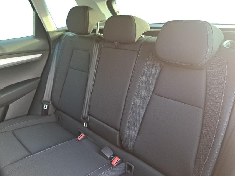 Skoda Karoq Family | 1.0 TSI 115cv | Carplay | Camera | Led Matrix | Attelage - 22