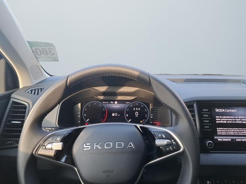 Skoda Karoq Family | 1.0 TSI 115cv | Carplay | Camera | Led Matrix | Attelage - 5
