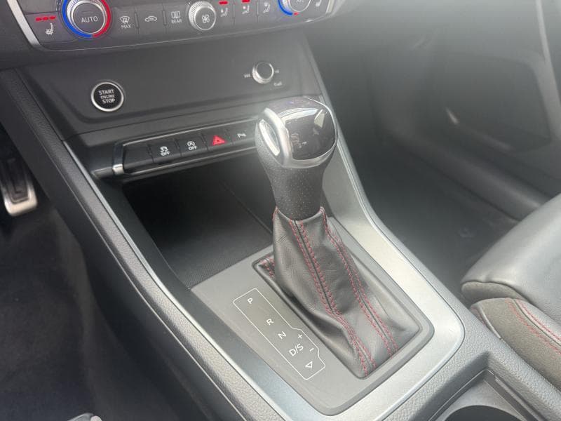 Audi Q3 S-Line | 1.5 TFSI 150cv | Carplay | Caméra | GPS | Virtual Cockpit | Capteurs AV + AR | Sièges Chauffants AV | Toit ouvrant panoramique | Led | Clim auto | - 24