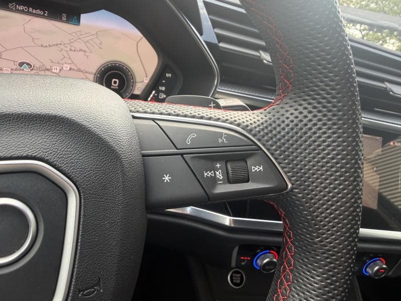 Audi Q3 S-Line | 1.5 TFSI 150cv | Carplay | Caméra | GPS | Virtual Cockpit | Capteurs AV + AR | Sièges Chauffants AV | Toit ouvrant panoramique | Led | Clim auto | - 21