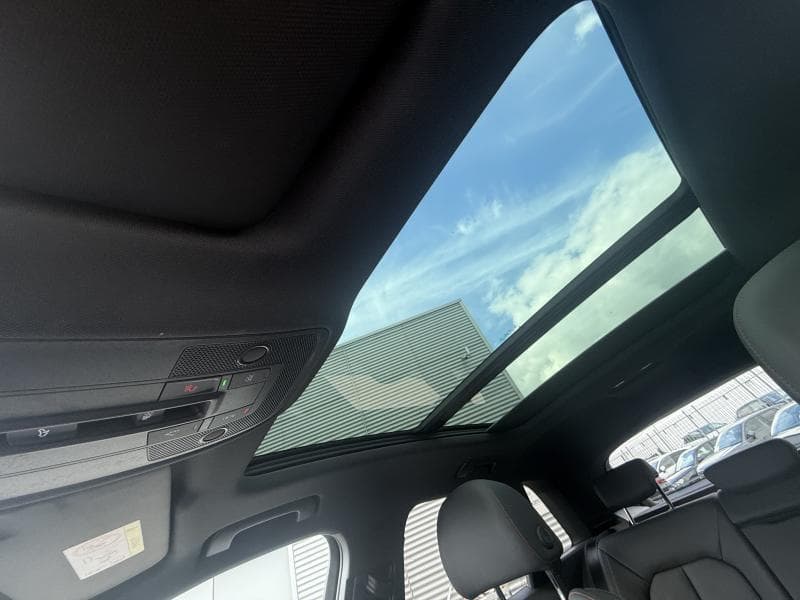 Audi Q3 S-Line | 1.5 TFSI 150cv | Carplay | Caméra | GPS | Virtual Cockpit | Capteurs AV + AR | Sièges Chauffants AV | Toit ouvrant panoramique | Led | Clim auto | - 29