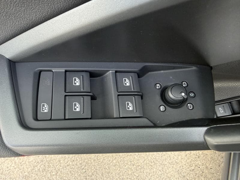 Audi Q3 S-Line | 1.5 TFSI 150cv | Carplay | Caméra | GPS | Virtual Cockpit | Capteurs AV + AR | Sièges Chauffants AV | Toit ouvrant panoramique | Led | Clim auto | - 19