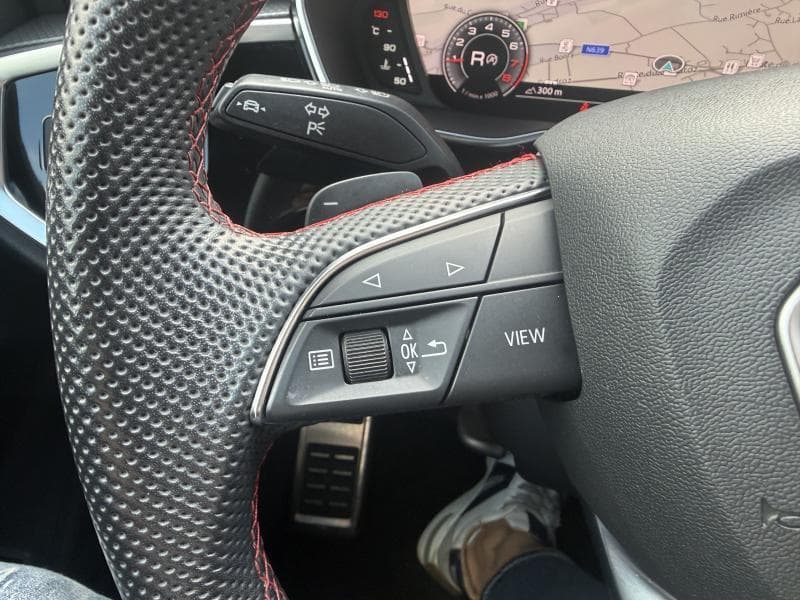 Audi Q3 S-Line | 1.5 TFSI 150cv | Carplay | Caméra | GPS | Virtual Cockpit | Capteurs AV + AR | Sièges Chauffants AV | Toit ouvrant panoramique | Led | Clim auto | - 20