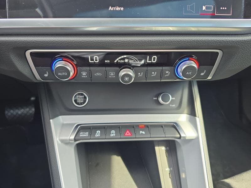 Audi Q3 S-line | 1.5 TSI 150 cv | GPS | Toit ouvrant | Camera | Coffre electrique | Attache - 25
