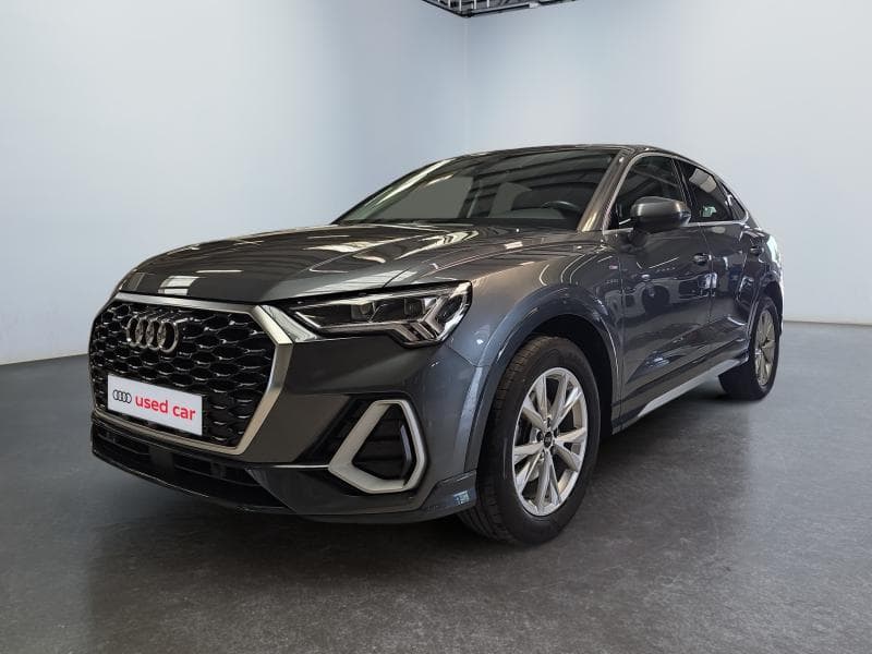Audi Q3 S-line | 1.5 TSI 150 cv | GPS | Toit ouvrant | Camera | Coffre electrique | Attache - 1