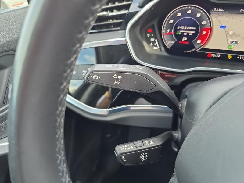 Audi Q3 S-line | 1.5 TSI 150 cv | GPS | Toit ouvrant | Camera | Coffre electrique | Attache - 14