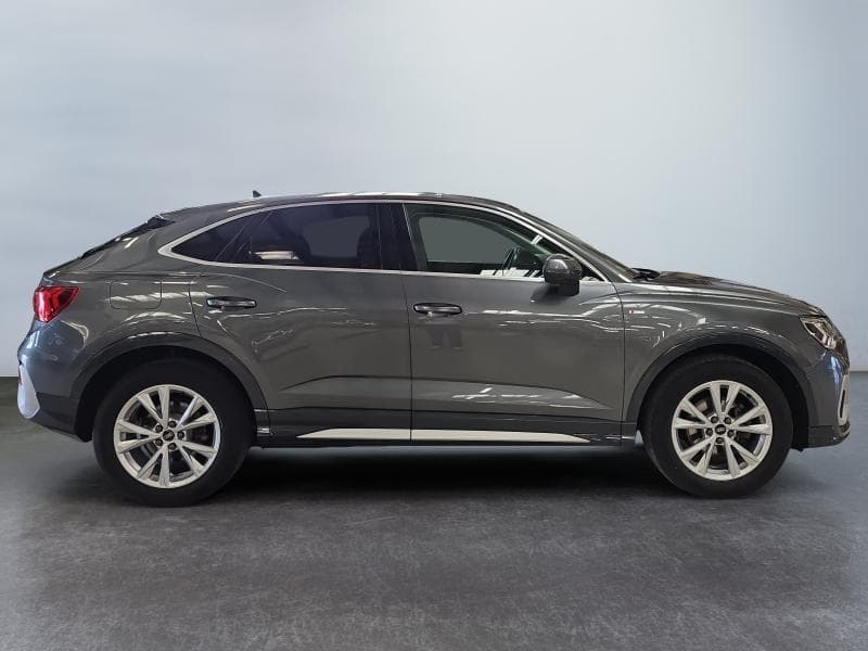 Audi Q3 S-line | 1.5 TSI 150 cv | GPS | Toit ouvrant | Camera | Coffre electrique | Attache - 5