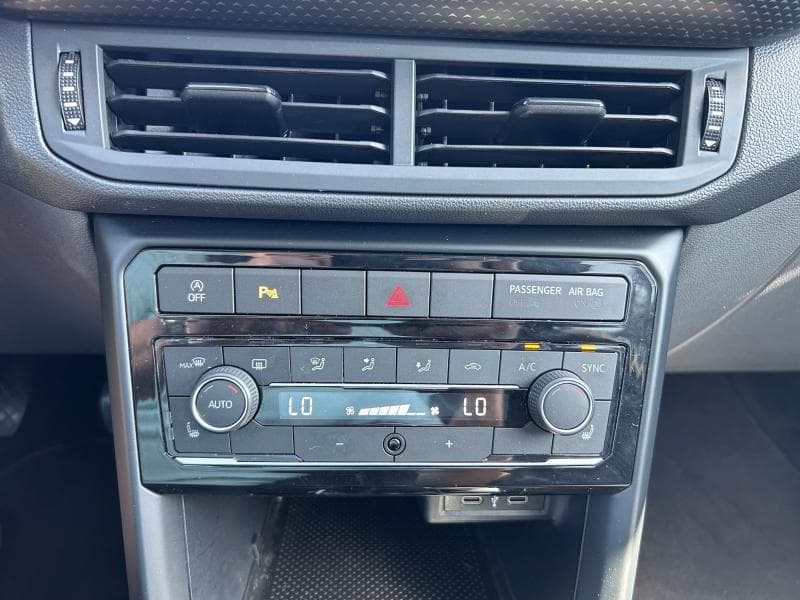 Volkswagen T-Cross Life | 1.0 TSI 110cv | GPS | Caméra | Carplay | Sièges Av chauffants - 20