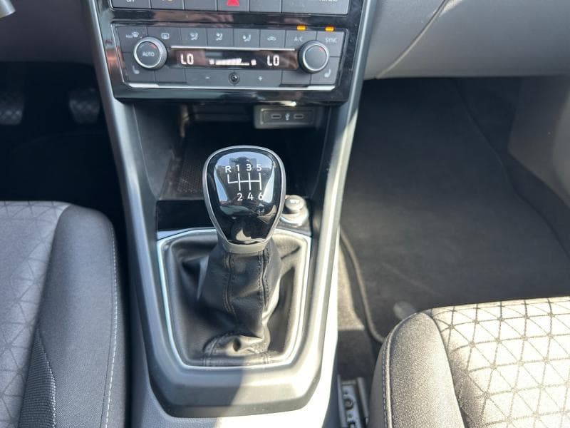 Volkswagen T-Cross Life | 1.0 TSI 110cv | GPS | Caméra | Carplay | Sièges Av chauffants - 22