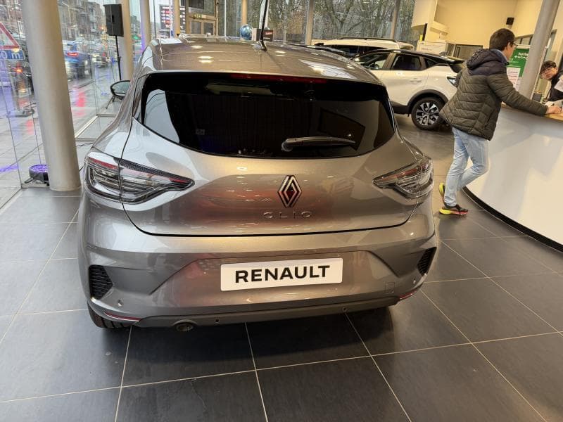 Renault Clio V - 5