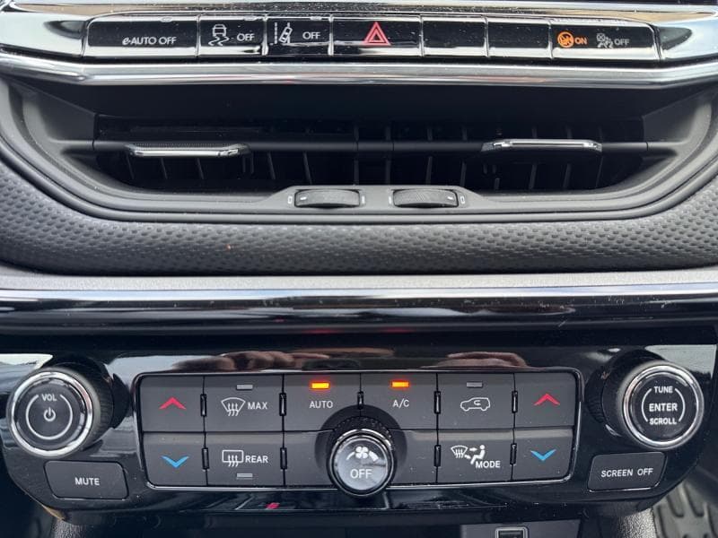 Jeep Compass Night Eagle | 1.5 Mhev 131cv | GPS | Caméra | Carplay | Capteurs Av/Ar | Clim auto - 28
