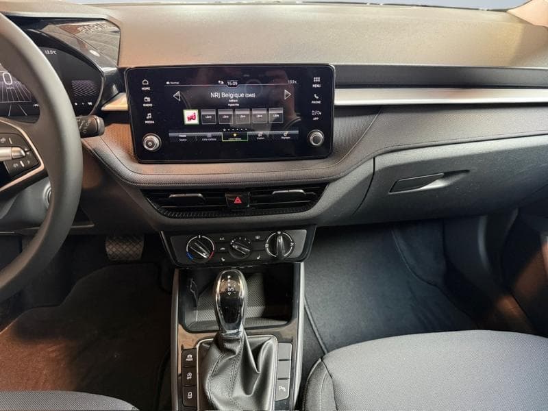Skoda Fabia Family | 1.0 tsi 115cv | boite auto | caméra arr | carplay - 18